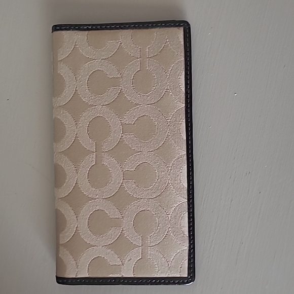 Coach Brown Checkbook - Picture 2 of 10